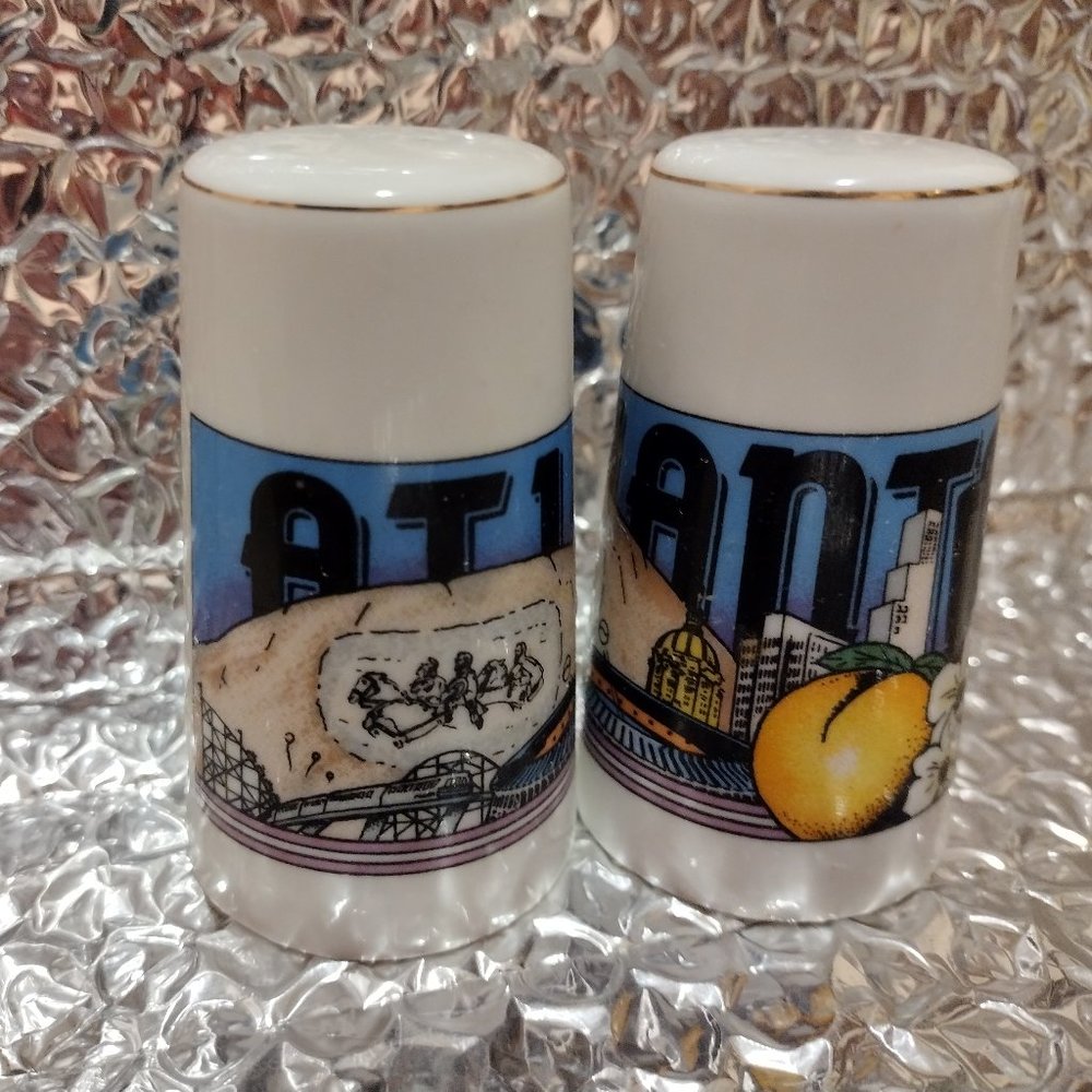 ATLANTA Salt and pepper shakers